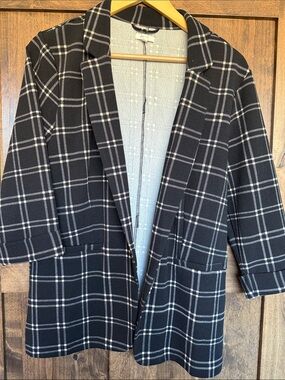 Maurices Black & White Plaid Open-Front Blazer